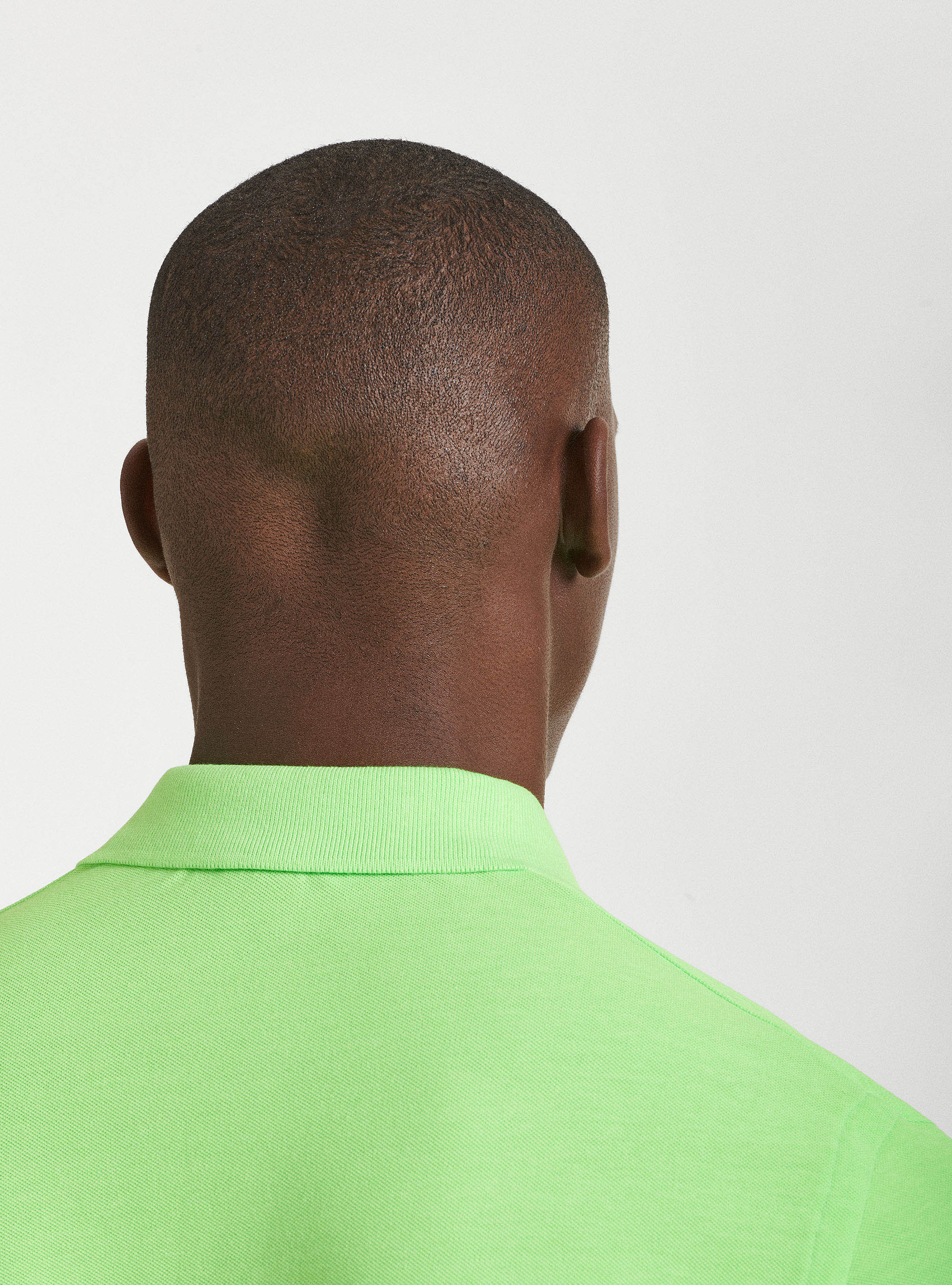 Polo de piqu&eacute; fluorescente con bordado, LIME 0658C