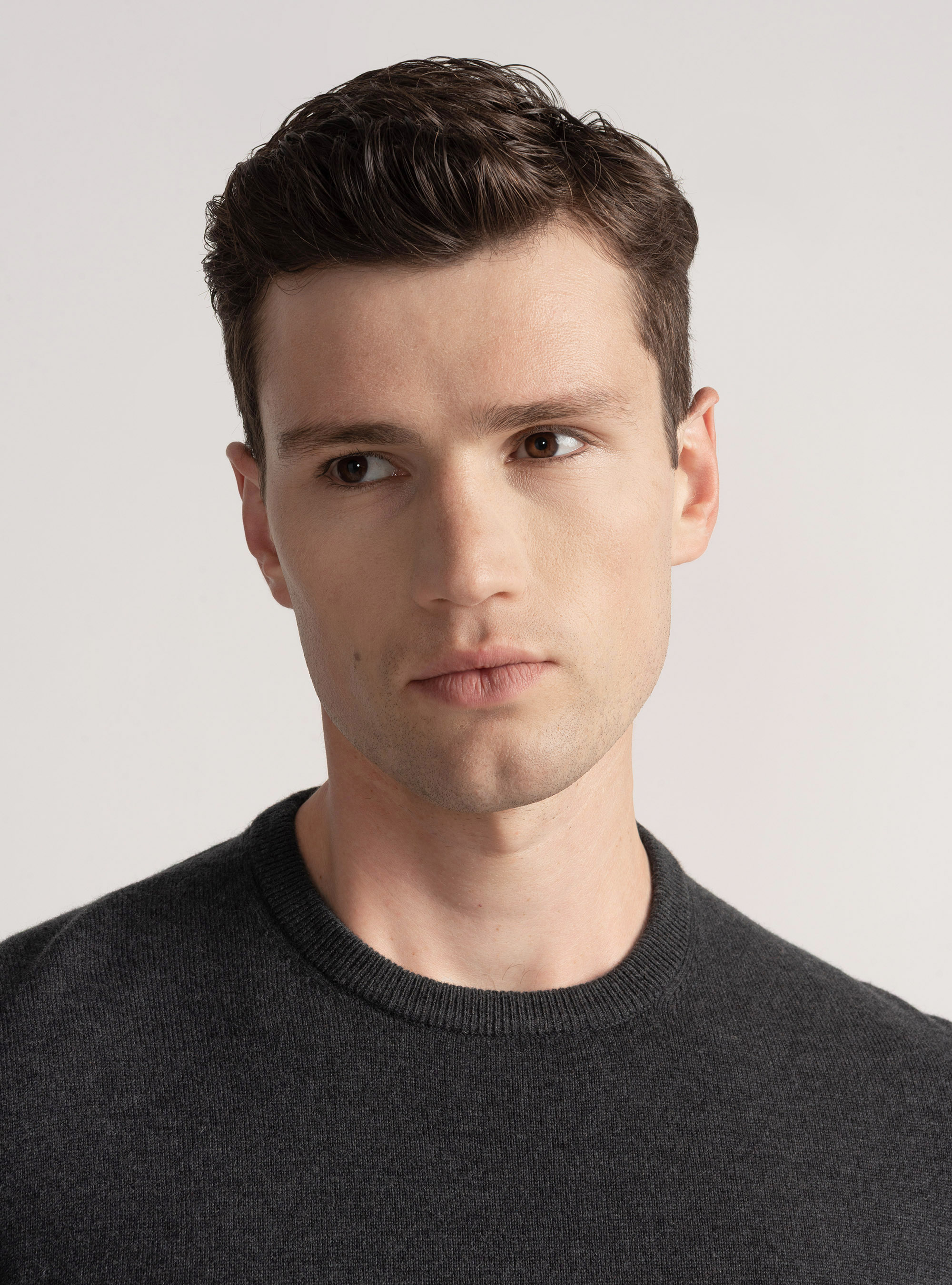 Maglia girocollo in lana lambswool e cashmere, ASFALTO