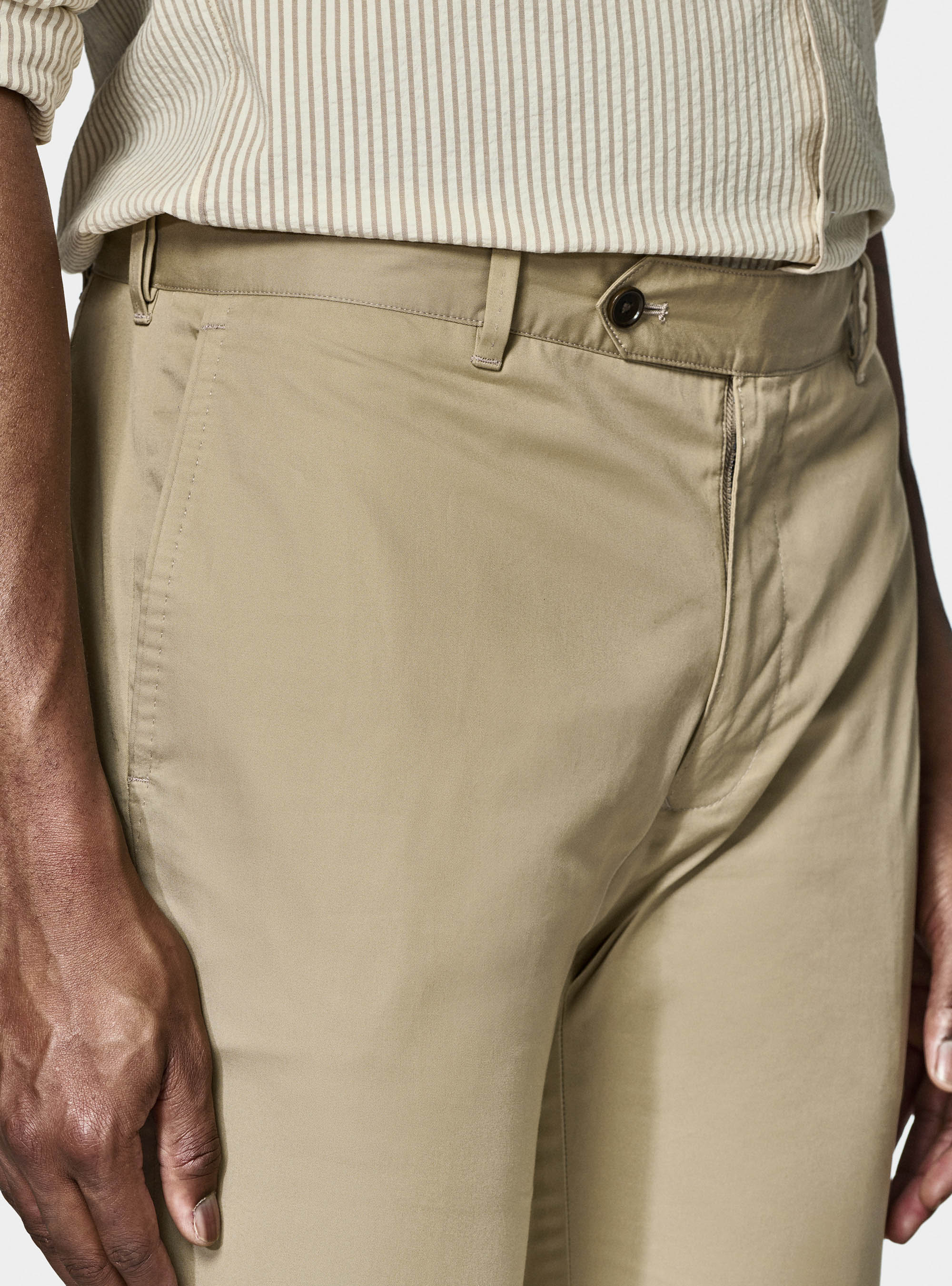 Lightweight twill slim fit chino trousers, MUD